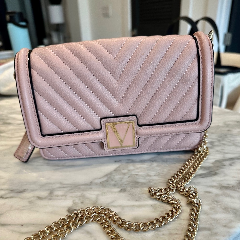 NWOT Victoria’s Secret crossbody purse